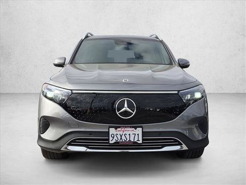 Used 2024 Mercedes-Benz EQB 300 4MATIC image 2