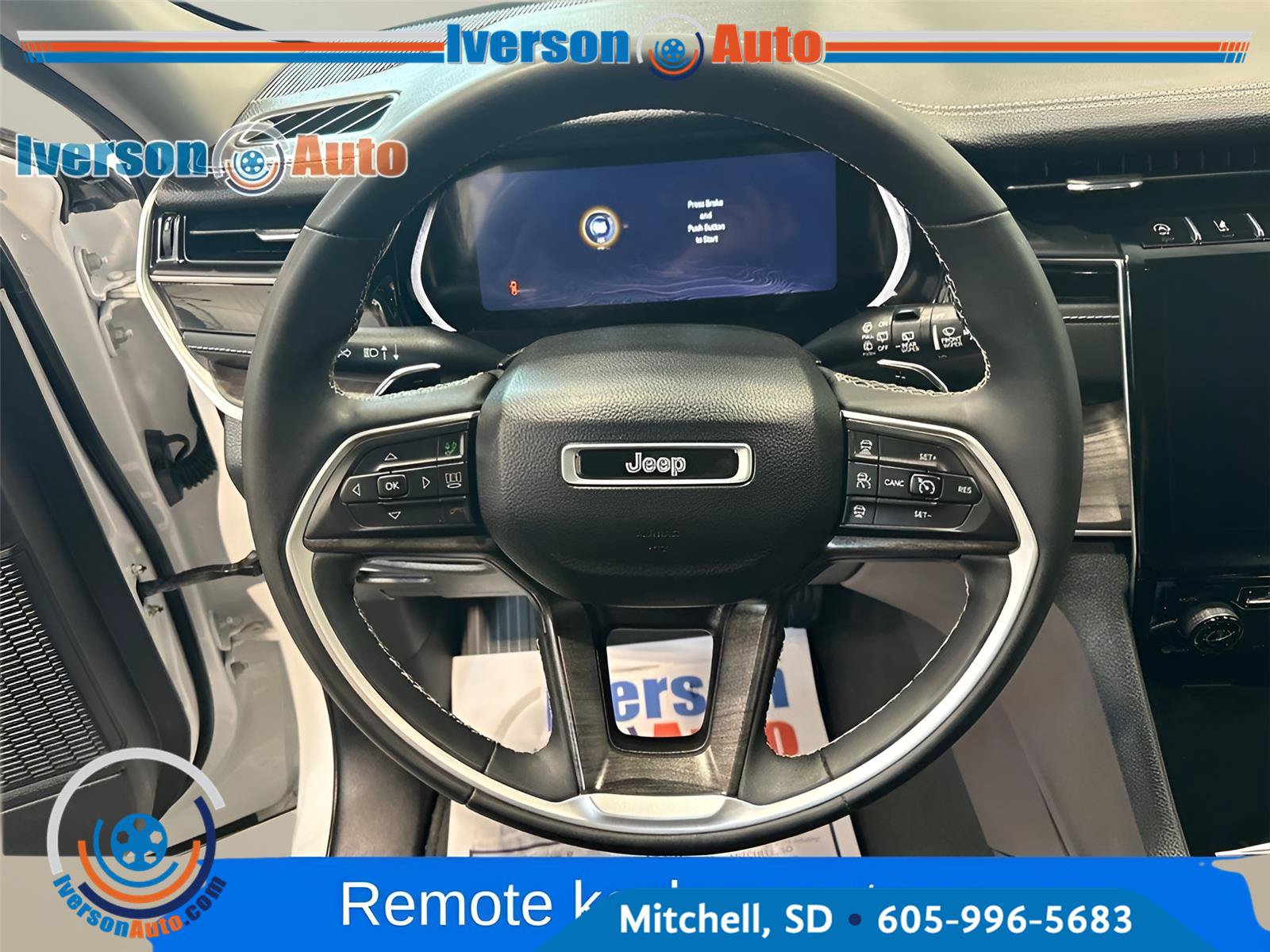 Used 2023 Jeep Grand Cherokee Limited AWD/4WD image 18