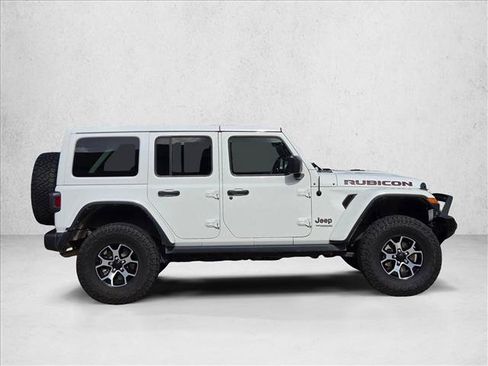 Used 2021 Jeep Wrangler Unlimited Rubicon AWD/4WD image 4