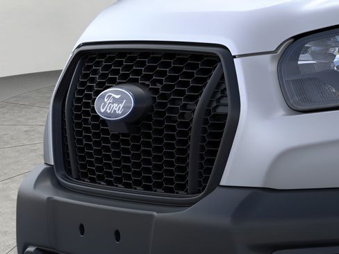 New 2026 Ford Transit 250 Low Roof w/ Load Area Protection Package RWD image 17