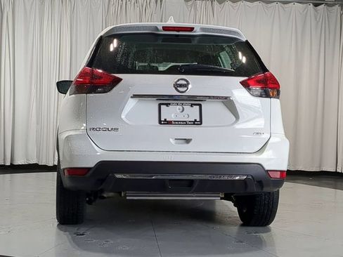 Used 2017 Nissan Rogue S AWD/4WD image 9