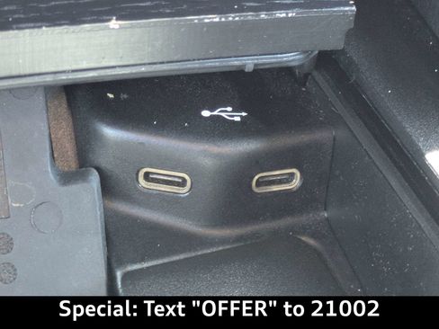 Used 2024 Mercedes-Benz GLE 350 4MATIC image 21