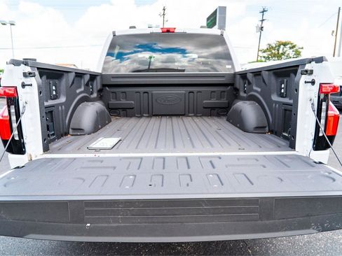 New 2025 Ford F150 Lightning Flash AWD/4WD image 31