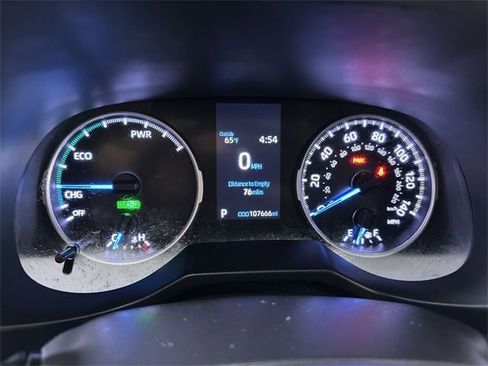 Used 2021 Toyota RAV4 XLE image 12