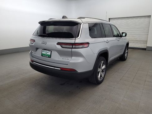 Used 2021 Jeep Grand Cherokee L Limited w/ Luxury Tech Group II image 9