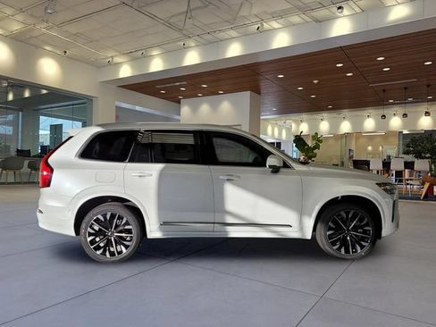 New 2026 Volvo XC90 B6 Ultra AWD/4WD image 6