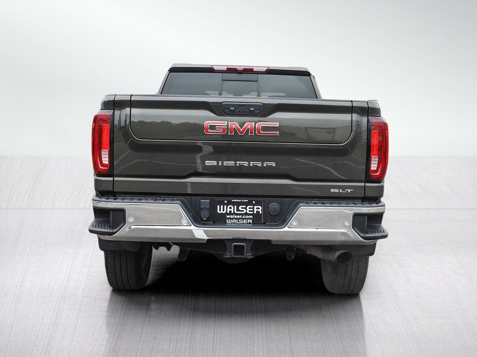 Used 2022 GMC Sierra 3500 SLT w/ SLT Premium Package AWD/4WD image 4