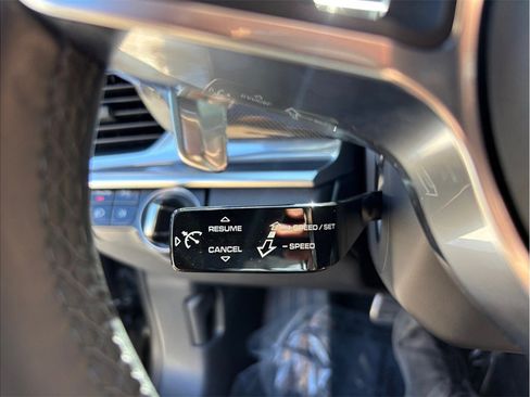 Used 2017 Porsche Panamera 4S AWD/4WD image 35