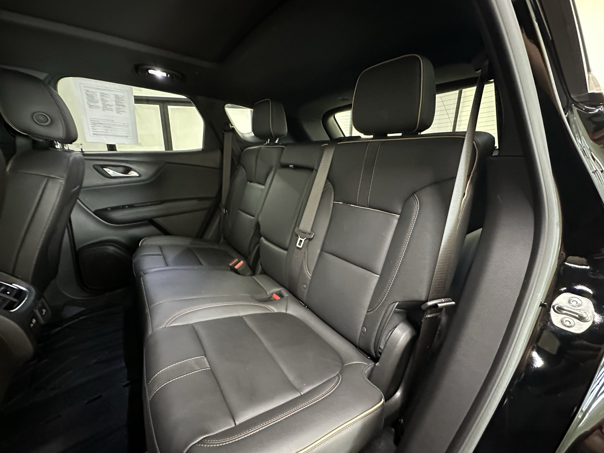 Used 2024 Chevrolet Blazer Premier w/ Driver Confidence II Package FWD image 22