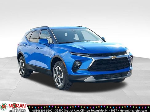 Certified 2025 Chevrolet Blazer LT w/ Convenience Package image 7