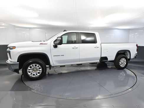 Used 2023 Chevrolet Silverado 2500 LT AWD/4WD image 12