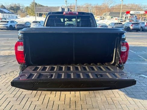 Used 2023 GMC Canyon Denali image 12