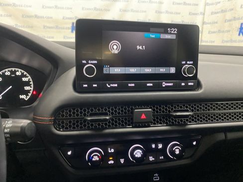 Used 2024 Honda HR-V Sport image 19