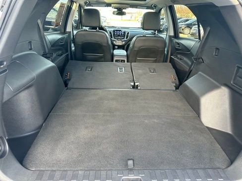 Used 2023 Chevrolet Equinox Premier image 25
