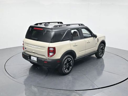 New 2025 Ford Bronco Sport Outer Banks w/ Outer Banks Tech Package+ AWD/4WD image 39