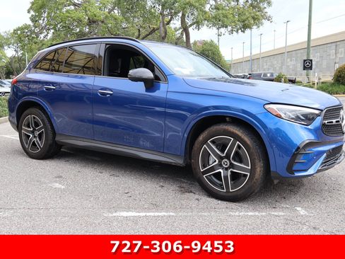 Certified 2025 Mercedes-Benz GLC 300 4MATIC w/ AMG Line image 10