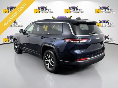 Used 2024 Jeep Grand Cherokee L Limited AWD/4WD image 7