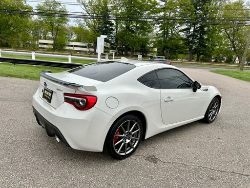 Used 2018 Subaru BRZ Limited w/ Performance Package RWD image 6