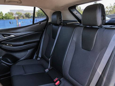 Used 2025 Buick Encore GX Preferred FWD image 18