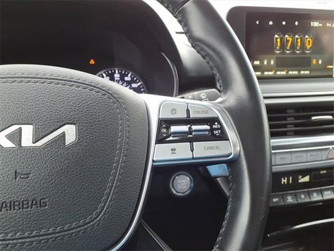 Used 2022 Kia Telluride S image 19
