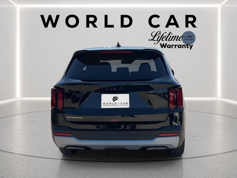 New 2026 Kia Sorento LX FWD image 7