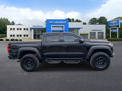 Used 2024 Chevrolet Colorado ZR2 w/ ZR2 Bison Edition image 3
