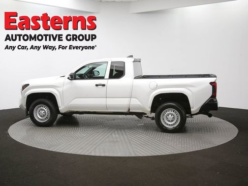 Used 2024 Toyota Tacoma SR image 57
