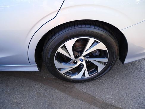 Used 2022 Subaru Legacy Premium AWD/4WD image 32