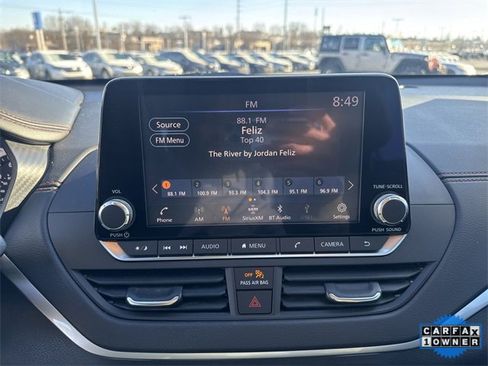 Used 2022 Nissan Altima 2.5 SR w/ Midnight Edition Package image 18