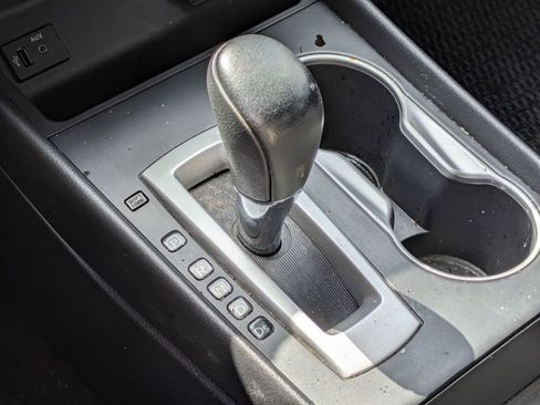 Used 2016 Nissan Altima 2.5 SR w/ LED Appearance Package image 23