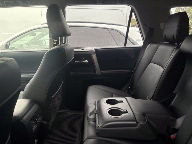 Used 2023 Toyota 4Runner TRD Sport w/ Technology Package AWD/4WD image 5