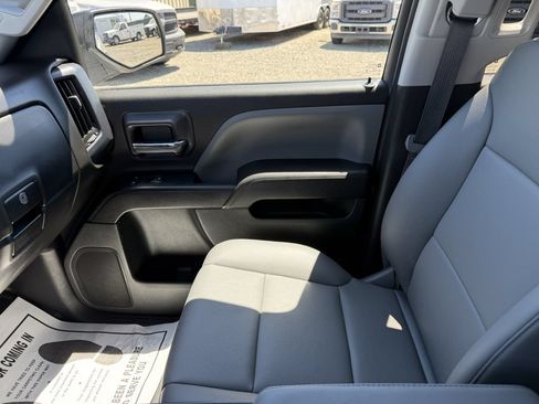 Used 2017 Chevrolet Silverado 1500 W/T AWD/4WD image 18
