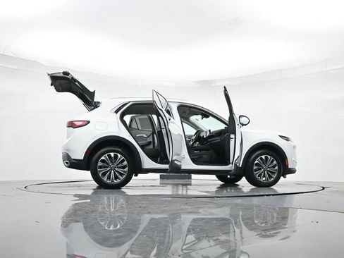 Used 2024 Buick Envision Preferred AWD/4WD image 49
