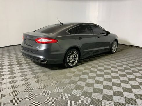 Used 2015 Ford Fusion SE w/ Equipment Group 202A image 7