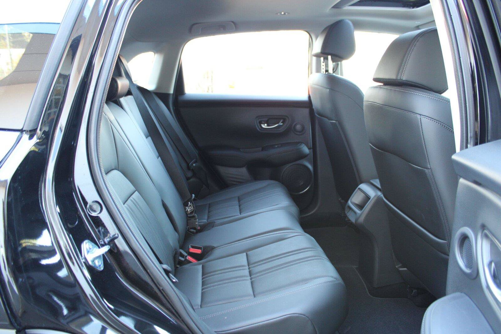 Used 2026 Honda HR-V EX-L image 14