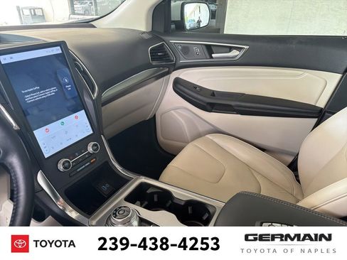 Used 2022 Ford Edge Titanium AWD/4WD image 15