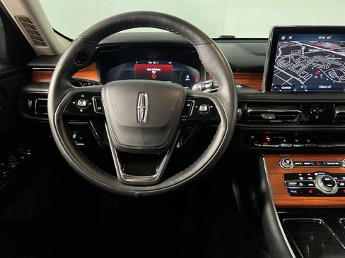 Used 2024 Lincoln Aviator Reserve image 13