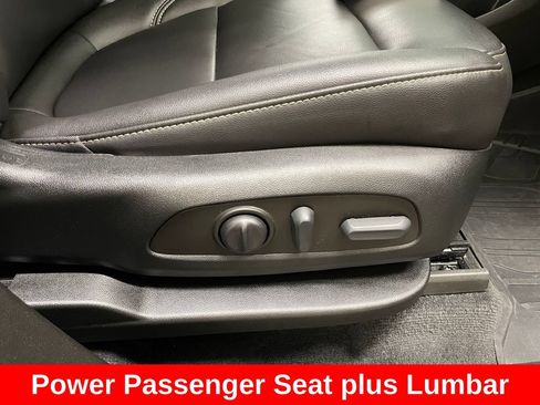 Certified 2023 Chevrolet Traverse LT w/ LPO, Floor Liner Package AWD/4WD image 10