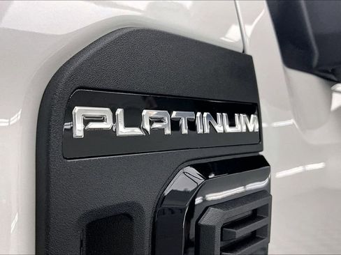 New 2026 Ford F250 Platinum AWD/4WD image 9