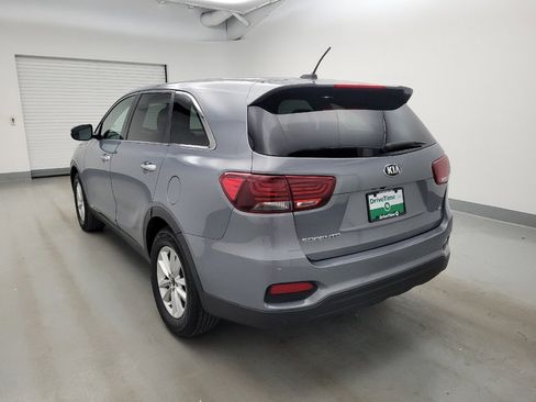 Used 2020 Kia Sorento AWD V6 image 5