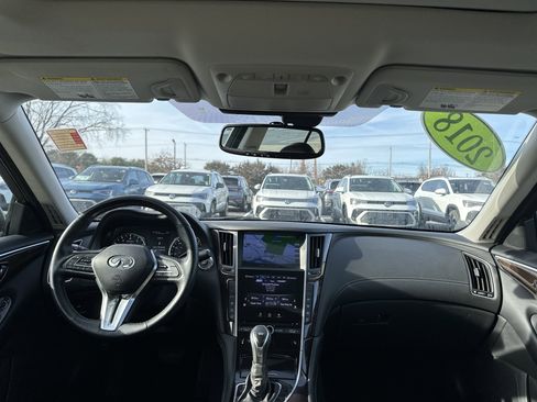 Used 2018 INFINITI Q50 Luxe w/ Essential Package (2.0T Luxe) image 13