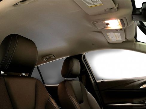 Used 2022 Buick Encore GX Select w/ Sport Touring Package image 26