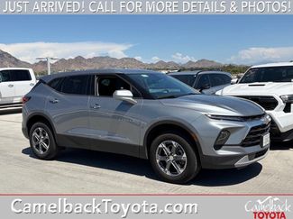 Used 2025 Chevrolet Blazer LT FWD video 1