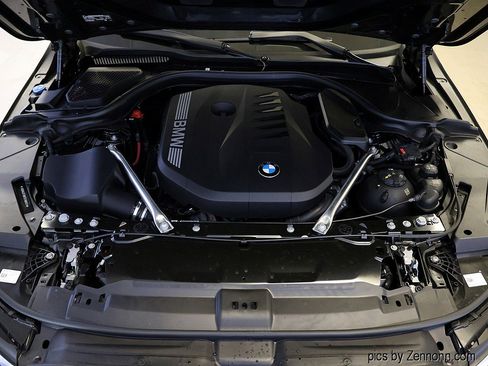 Certified 2025 BMW 540i xDrive image 40