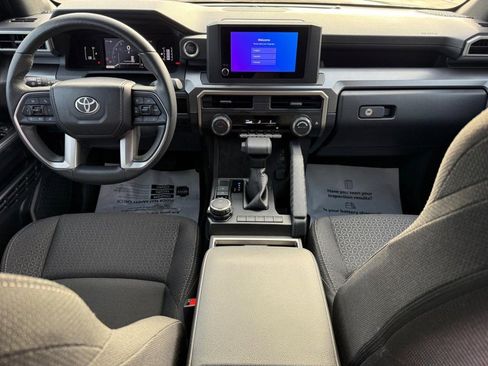 Certified 2025 Toyota 4Runner SR5 image 12