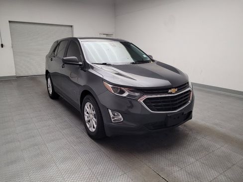 Used 2020 Chevrolet Equinox LS FWD image 13