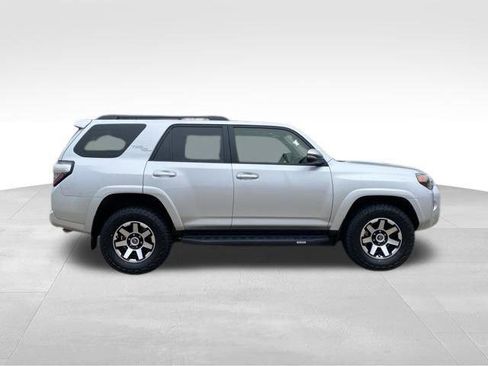 Certified 2024 Toyota 4Runner TRD Off-Road Premium w/ Moonroof Package AWD/4WD image 2