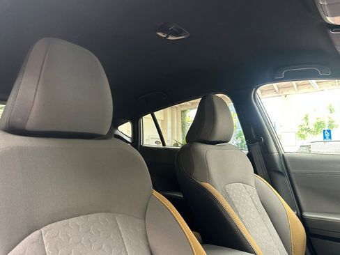 Used 2025 Subaru Crosstrek 2.5i Sport w/ Crosstrek Mirror Package image 21