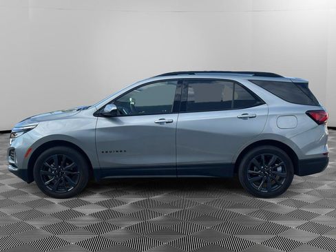 Used 2024 Chevrolet Equinox RS AWD/4WD image 2