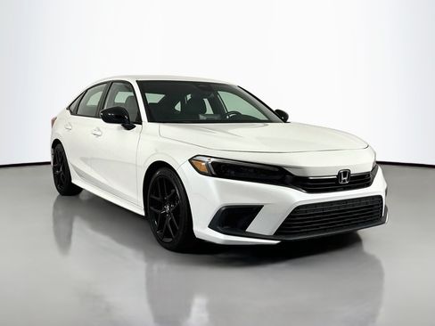 Certified 2024 Honda Civic Sport image 3